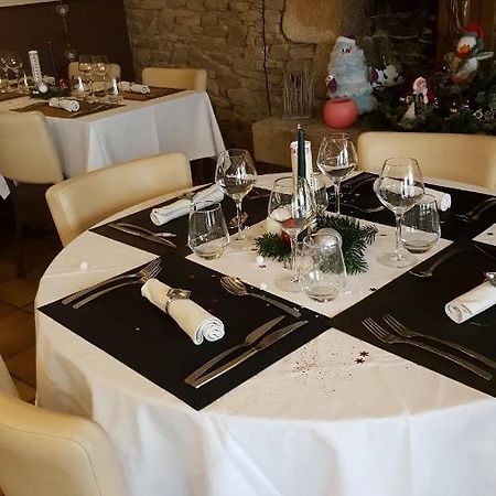 La Croix Blanche Hotel Pluvigner Kültér fotó